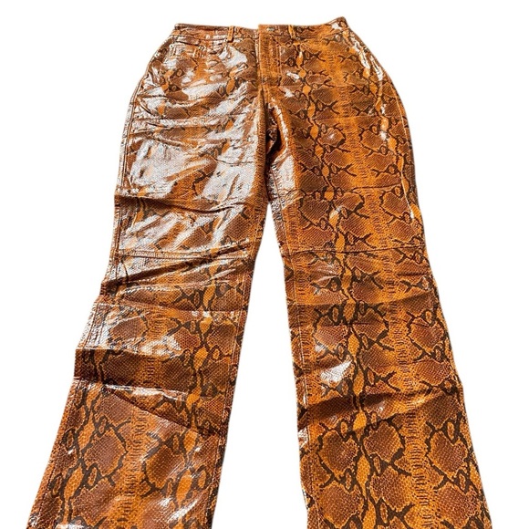 GRLFRND Snakeskin print Straight leather pants - Picture 3 of 14